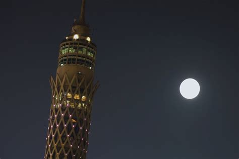 Images Of The Harvest Moon From Around The World Abc News