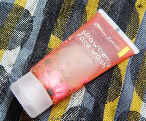 Aroma Magic Strawberry Face Wash Review Diva Likes