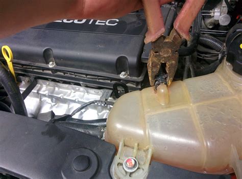 Как заменить антифриз на Chevrolet Aveo - полезные советы и подробная ...