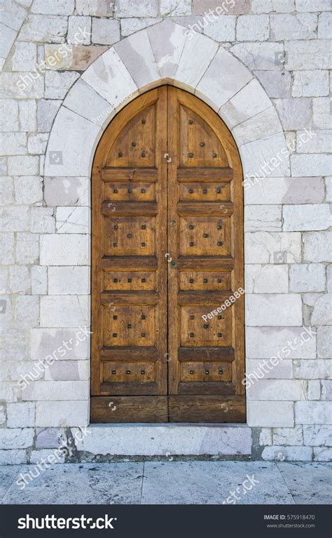 Entrance Wooden Door Old Italian House Stock Photo 575918470 Shutterstock