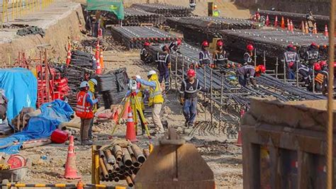 Construcción De Línea De Metro Limeña Corre Inminente Riesgo De