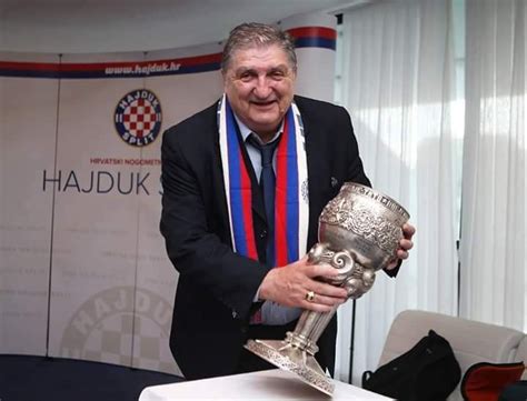 In Memoriam Preminuo Legendarni Fudbaler Partizana I Hajduka Sport