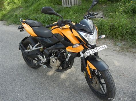 Bajaj Pulsar 200 NS Test Ride And Review Features Performance