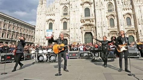 Pooh Chi fermerà la musica testo e video del concerto in Piazza