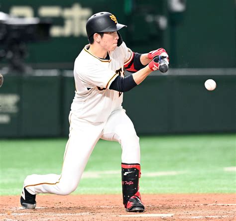 【巨人】3カードぶり勝ち越しも原監督「まだまだ戦いは続く」戸郷セーフティースクイズが決勝点 プロ野球写真ニュース 日刊スポーツ