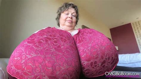 Karolas Ridiculous Tits Big Tits Big Tits Porn Feat Joanna Depp By Omg Big Boobs XHamster