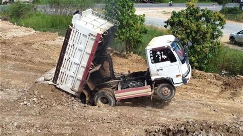 WOOW Incredible Dump Truck 5T Fly Trying Unloading Soil And Bulldozer