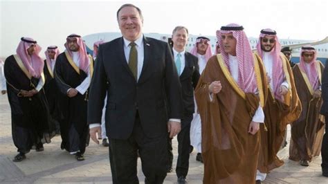 Pompeo amenaza con romper el pacto de Irán en su visita a Arabia Saudí