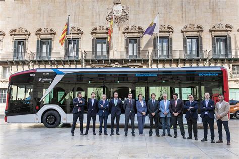 Alicante presenta 18 nuevos autobuses urbanos eléctricos Cero