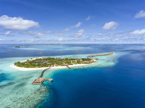 The 13 Best Scuba Diving Resorts in the Maldives