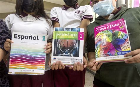 En Medio Polémica Por Libros De Texto Inician Clases 24 4 Millones De