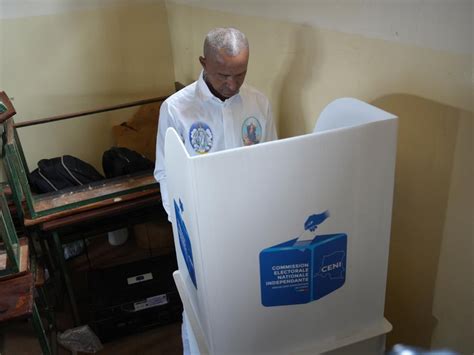 Moïse Katumbi après son vote Je vais demander à la population de