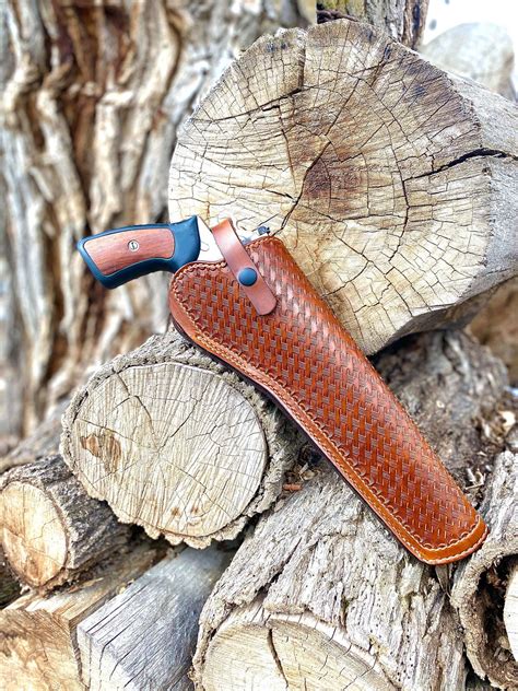 Bear Paw Feather Revolver Holster — Buffalo Brand Leather