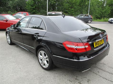 Mercedes Benz E Class 21 E220 Cdi Blueefficiency Executive Se 4dr