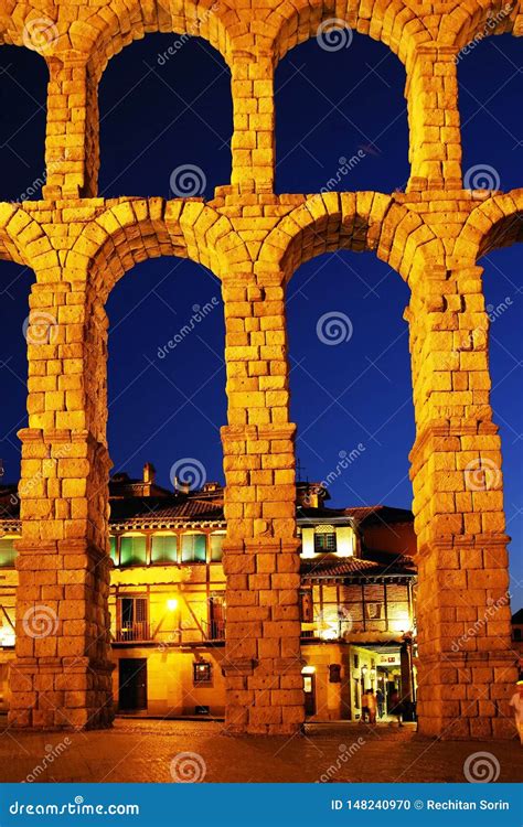 O Aqueduto Romano De Segovia O Marco Arquitet Nico O Mais Importante