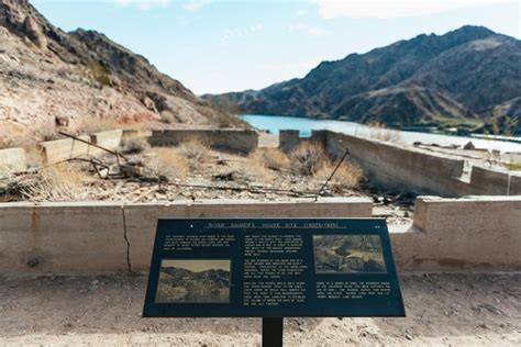 Vanuit Las Vegas Rondleiding In Een Kajak Door Emerald Cave Getyourguide