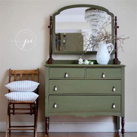 10 Chalk Paint Furniture Ideas