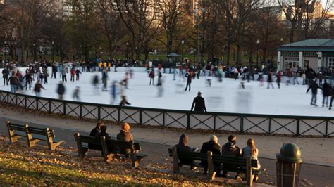 Winter Ice Skating – The Boston Common Frog Pond