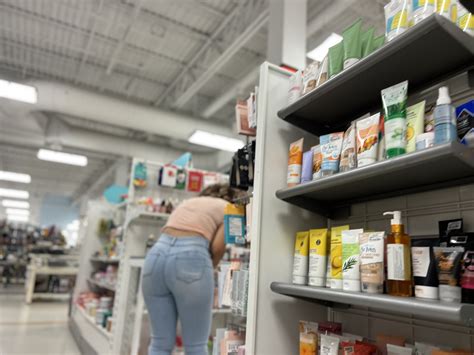 Perfectly Shaped Ass On Curly Haired Chick Tight Jeans Forum