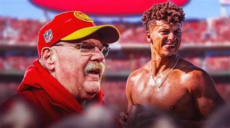 Chiefs: Patrick Mahomes' hilarious reaction to viral shirtless photo ...