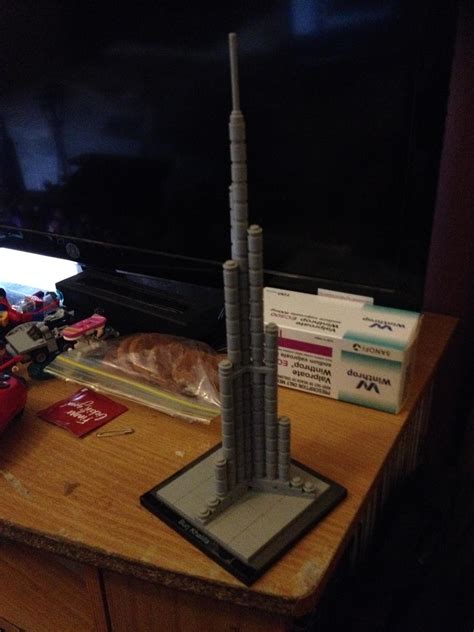 LEGO Architecture Burj Khalifa by ShieldWingArmorofGod on DeviantArt