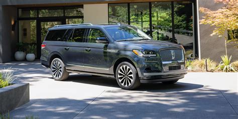 2022 Lincoln Navigator gets a facelift - The Torque Report