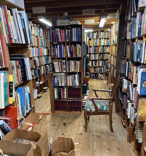 Getting Lost In Baldwins Book Barn A Well Read Wanderer