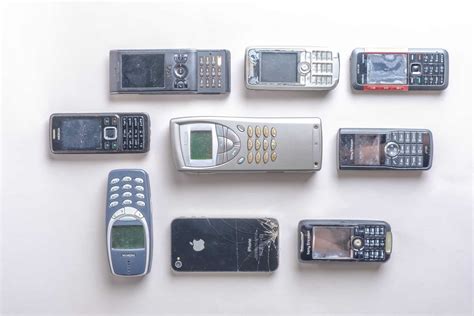 A Brief History of the Cell Phone