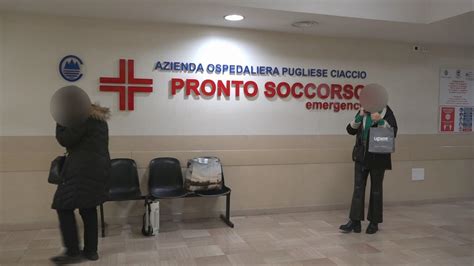 Al Pronto Soccorso Di Catanzaro Lunghe Code I Medici Al Nostro Tg