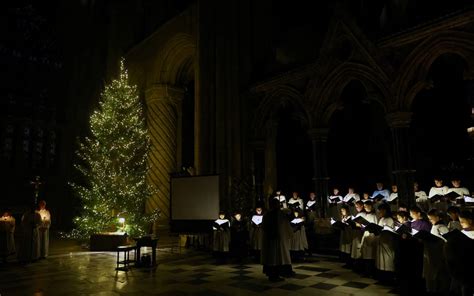 El villancico Carol of the bells tiene una versión tétrica cuál es su