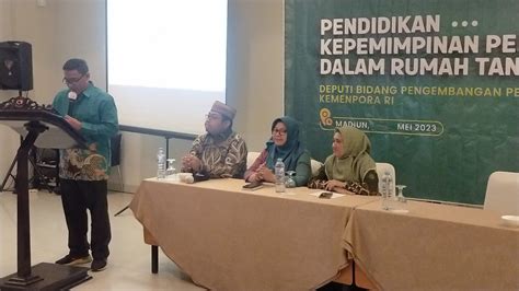 Bersama Muslimat NU Dan Pendekar Pagar Nusa Kota Madiun Kemenpora