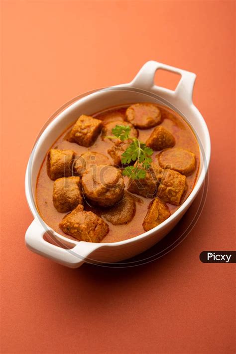 Image Of Besan Gatte Ki Sabzi Or Gatta Curry Recipe Popular Rajasthani