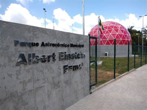 Cidade de SC inaugura Parque Astronômico e cidadão pensa ter visto um OVNI