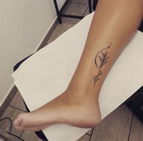 Simple Leg Tattoos Tasteful Tattoos Subtle Tattoos Feminine Tattoos