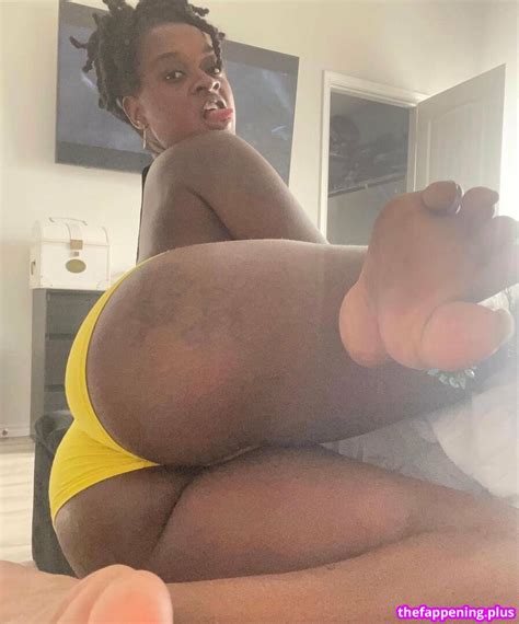 L0yal Trini Loyal Trini L0yaltriinii Nude OnlyFans Photo 11 The