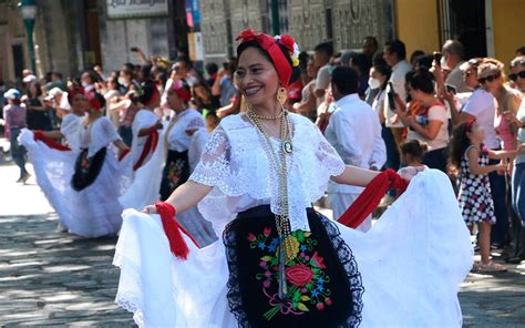 Xalapa Buscar Superar El N Mero De Jarochos Bailando La Bamba