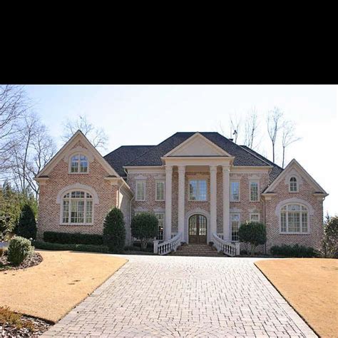 Atlanta Luxury Home with Spacious Brick Driveway