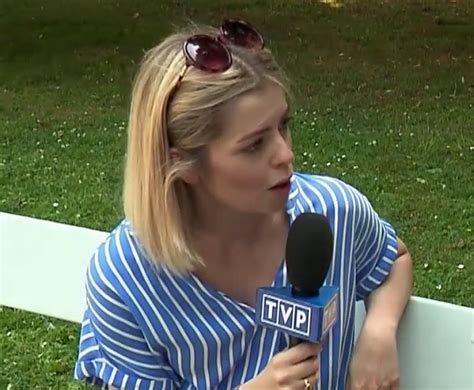 Wiadomości TVP Anna Pawelec dziennikarka kariera opinie kto to jest