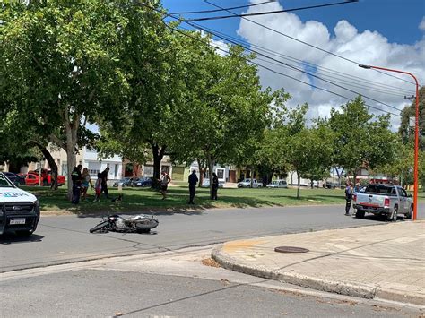 Motociclista Con Lesiones Leves Tras Choque En Sarmiento Y