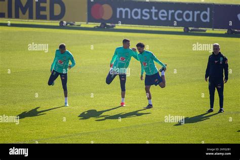 Marquinhos Thiago Silva Hi Res Stock Photography And Images Alamy