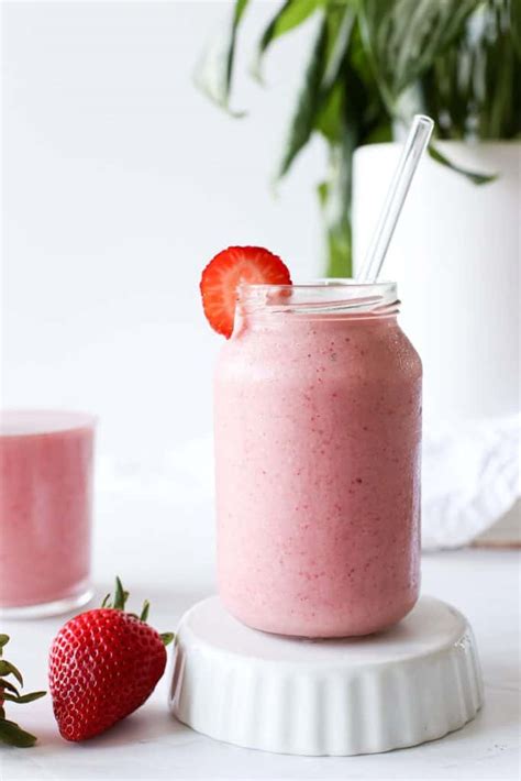 Strawberry Banana Smoothie Without Yogurt A Nourishing Plate