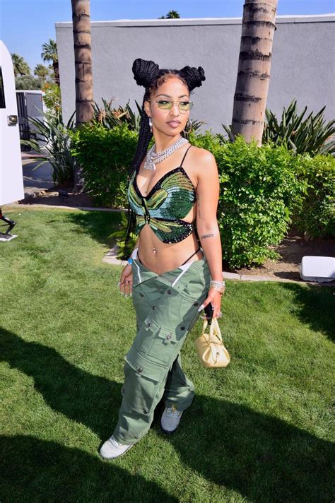 The 11 Best Coachella Outfits, Approved by a Fashion Editor | Who What Wear