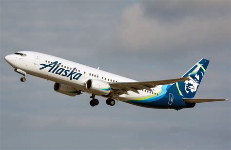 Boeing 737-800 Alaska Airlines. Photos and description of the plane