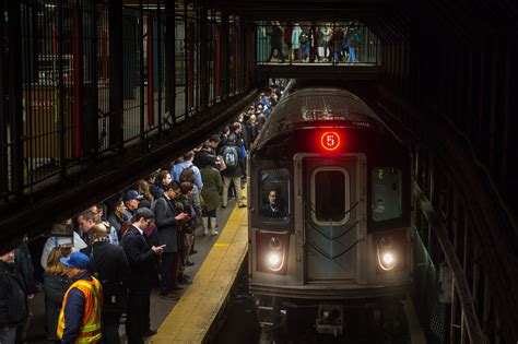 Expect more ‘disruptors' on MTA projects, Cuomo's chairman says | Crain