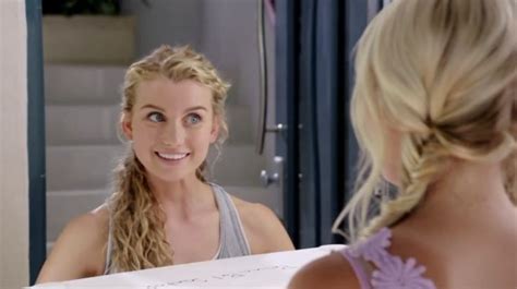 Mako Mermaids S E Supersized Mako Mermaids Mako Actors