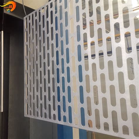 China High Quality Slotted Perforated Metal Mesh For Facade Cladding