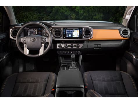 2016 Toyota Tacoma: 146 Interior Photos | U.S. News