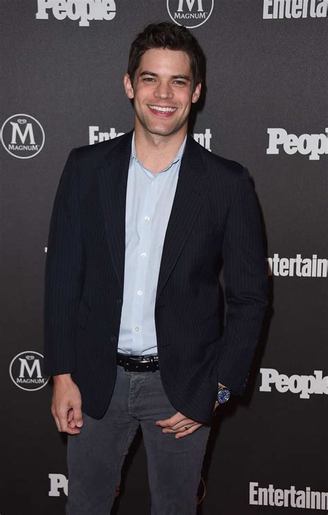 Jeremy Jordan Bio Age Height Net Worth Movies And Tv Shows Legitng