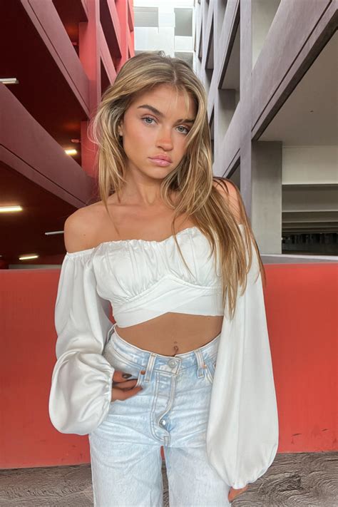 April Puff Sleeve Wrap Crop Top • Shop American Threads Women S Trendy Online Boutique