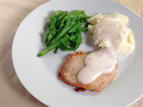 Pork Chops With White Gravy Gunda And Leone